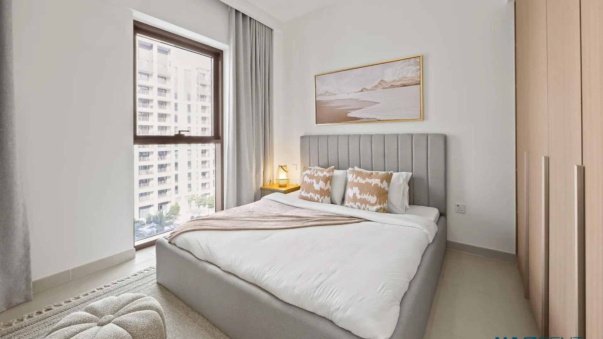 Earthy Elegant 1 Bedroom In Surf 2-Creek Beach Access Dubai Apartment