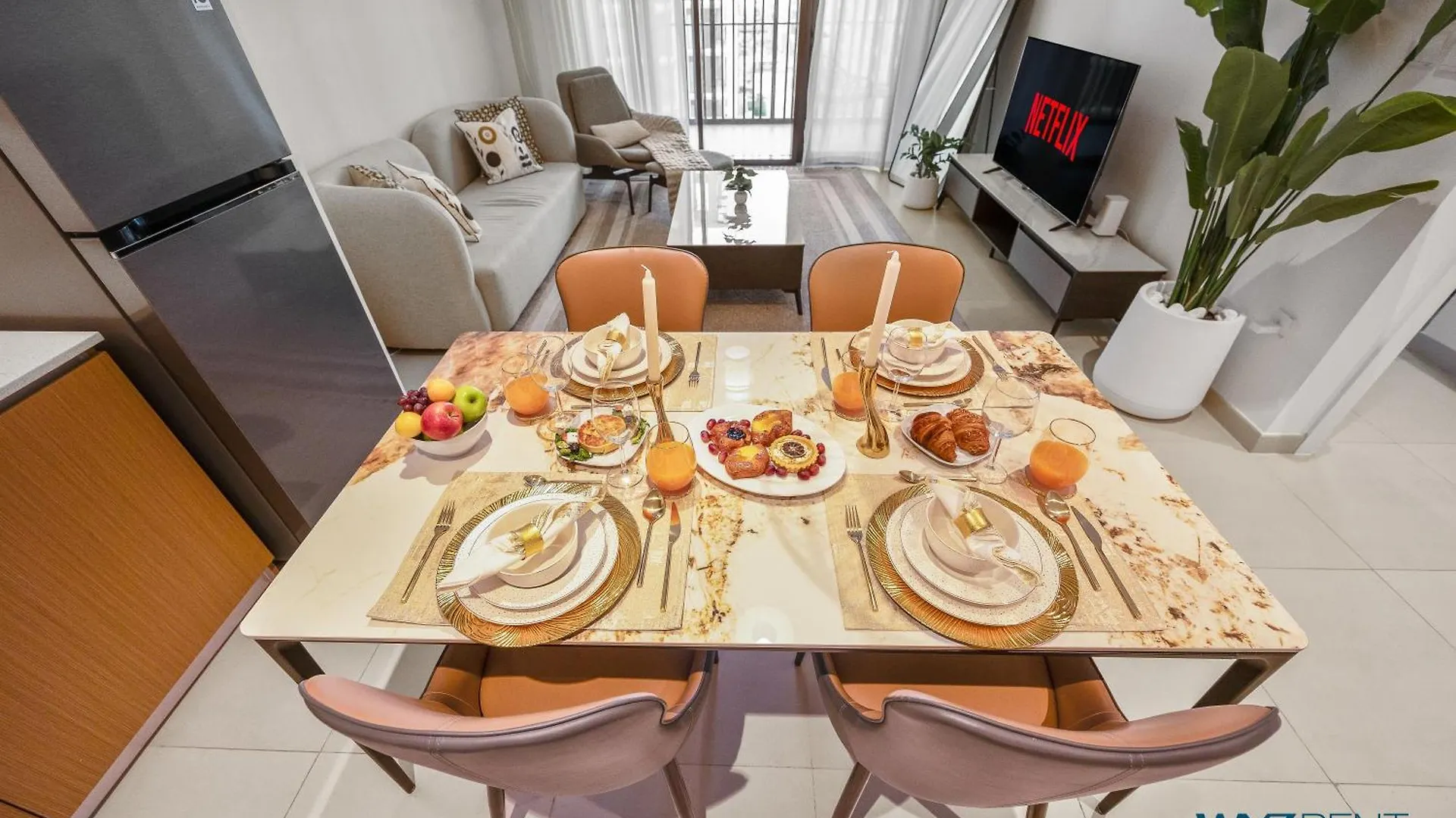 Earthy Elegant 1 Bedroom In Surf 2-Creek Beach Access Dubai Apartment